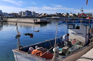 Bari, sparatoria tra ragazzi all'alba a Torre a Mare: nessun ferito