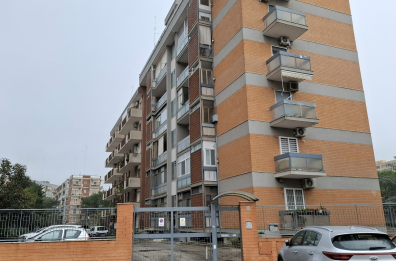 L'accoltellatore di Poggiofranco già condannato per stalking contro il vicino di casa, i giudici avevano previsto tutto: «Potrebbe rifarlo»