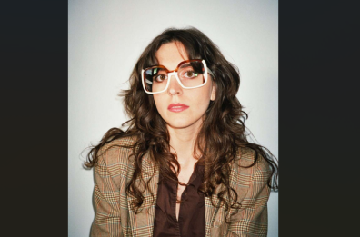Anna Castiglia riparte in tour e passa anche da Bari; fuori il nuovo singolo «Decostruire»
