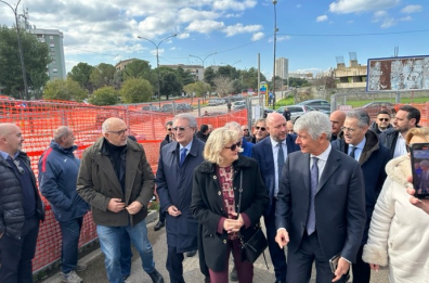 Il ministro Abodi in visita a Taranto per ristrutturazione stadio: «Giochi del Mediterraneo molto più di un evento sportivo»