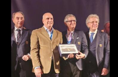 Auto storiche, i Delfini di Taranto premiati per la decima volta con la Manovella d’oro