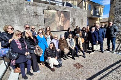 Picerno, inaugurato il «graffito» dedicato agli immigrati