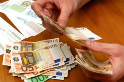 Foggia, chiedevano interessi 7 volte il prestito: condannata famiglia di strozzini