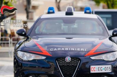 Avetrana, aggredisce la ex durante il Carnevale confondendosi tra la gente in maschera: arrestato 32enne