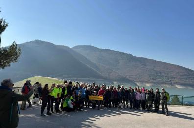 Carlantino, 250 camminatori da tutta la Puglia in visita alla diga di Occhito 