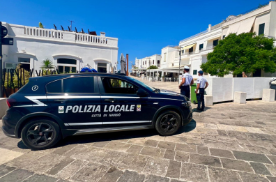 Nardò e l'invasione di tavolini: giro di vite nelle marine. «Gli abusivi rischiano chiusura del locale» 