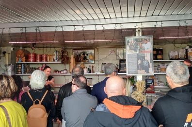 Brindisi abbraccia il «re dei panini», Perchinenna commosso dopo l’attentato: «Non mi aspettavo tutta questa solidarietà»