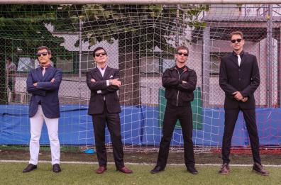Gli Statuto trasformano il Demodé in un «Football Club»