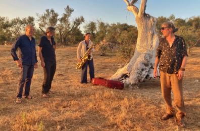 Al Bif&st arriva Giro di Banda, la storia di Cesare Dell'Anna, dal cuore del Salento tra genio e ostinazione