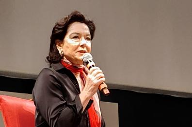 Bifest 2025, Monica Guerritore tra «Inganno» e Anna Magnani: «Dobbiamo raccontare la nostra età senza filtri»