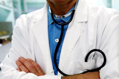 Stop all’apertura degli studi tutto il giorno, l’ira dei medici di base contro la Regione per il contratto bloccato