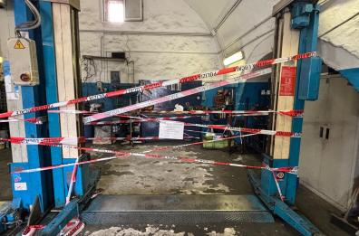 Bari, sequestrata officina abusiva a Palese: segnalato titolare ultra 60enne
