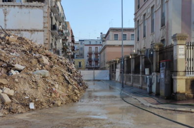 Crollo palazzina a Bari, in via Pinto settimana decisiva: è rebus rimozione macerie