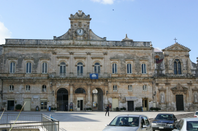 Ostuni, «Illegittimo il rimborso all’assessora: adesso rimetta la delega al sindaco»