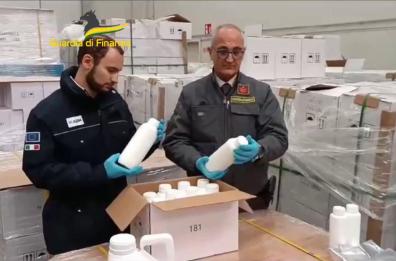 Bari, sequestrate al porto 40 tonnellate di fertilizzanti illegali: contengono sostanze vietate in Europa dal 2008