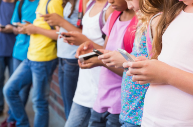 Ai ragazzi servirebbero modelli di umanità Ai ragazzi servirebbero modelli di umanità