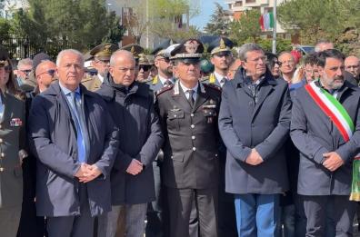 Auto dei carabinieri fu travolta da una macchina nel Salernitano: a Manfredonia il ricordo dei due militari morti