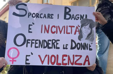 «Viva Turetta non è uno scherzo, è un insulto»: a Barletta gli studenti in sit-in dopo le scritte misogine nei bagni della scuola