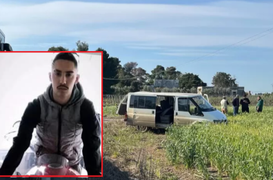 Tragedia a Brindisi, moto si scontra con furgone che marciava nella corsia opposta: muore centauro 19enne