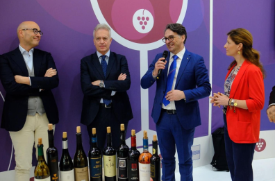 La fragola Igp della Lucania trascinata dai vini d’eccellenza