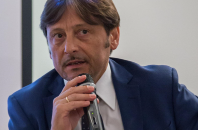 Sicurezza e industria, Stefàno: «Vanno rivisti gli obiettivi della transizione green»