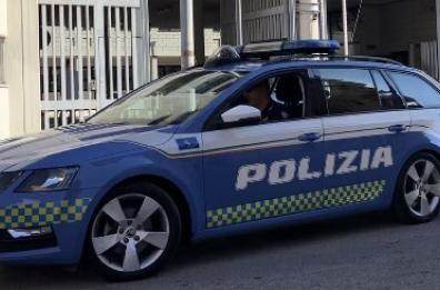 Brindisi, gli studenti devono andare in gita ma il conducente del pullman risulta positivo all'alcoltest: patente ritirata