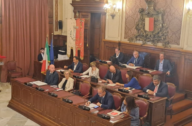 Aumenti Tari, a Bari battaglia in Aula