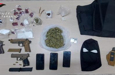Ginosa Marina, nascondevano armi e munizioni in un'abitazione: tre arresti 