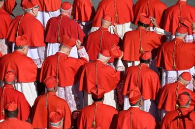 Chi sarà il successore di Papa Francesco? Al via le scommesse: e voi siete d'accordo?