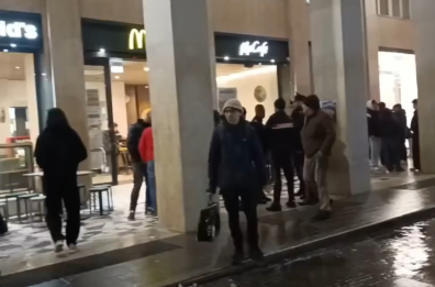 È allarme minorenni a Potenza dopo l’accoltellamento in piazza