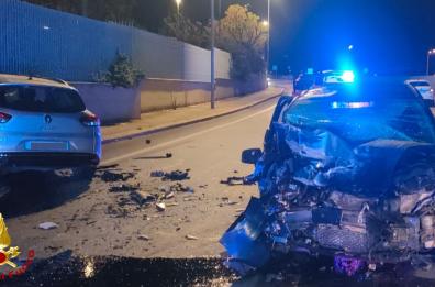 Bari, scontro fra due auto a Carbonara: muore un 57enne, un altro uomo ferito