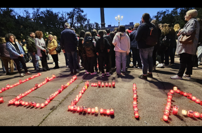 Bitonto ricorda Lucia, vittima di femminicidio: 500 fiaccole in marcia, sportello antiviolenza sarà intitolato a lei