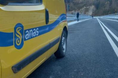 San Giovanni Rotondo, incidente sulla SS89: coinvolto un camion, disagi per il traffico