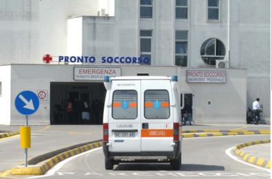 Brindisi, esplosione in un appartamento: ustioni per due operai impegnati con una saldatrice