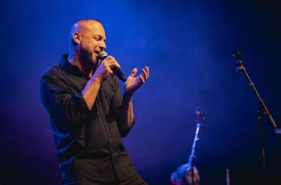Murubutu in concerto a Molfetta: «La vita segreta delle città» arriva all’Eremo