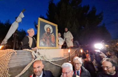 San Nicola a Bari: parte il Corteo storico diretto da Gianni Ciardo con l'orchestra dal vivo