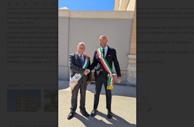 Bari e Beit Jala unite da un simbolo di pace: il sindaco Leccese e l'omologo palestinese piantano un ulivo