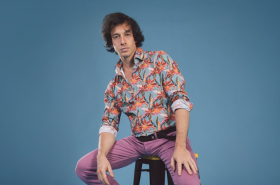 «Cime di Stand-Up» saluta Bari con una risata internazionale: ospite Filippo Spreafico