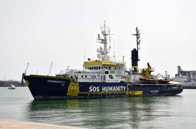 In arrivo al porto di Bari la Humanity 1: a bordo oltre 100 migranti