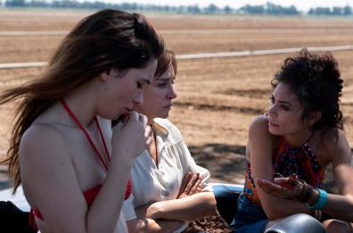 Bari, al Galleria anteprima di «Fuori»: da Cannes in collegamento il regista Mario Martone e le tre protagoniste