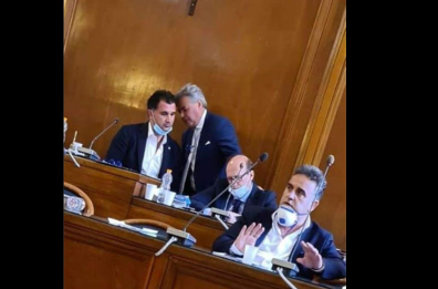 Foggia, le tangenti nella scatola del profumo. La moglie dell'ex presidente Iaccarino: «Pensavamo fosse una trappola»