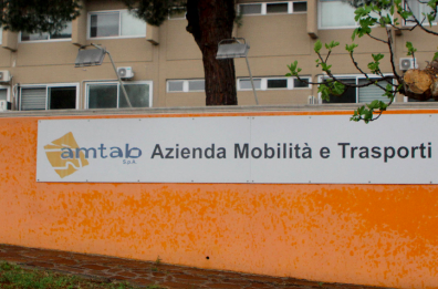 Codice Interno, Amtab di nuovo nel mirino: «Assumevano gente segnalata da politici e sindacalisti»