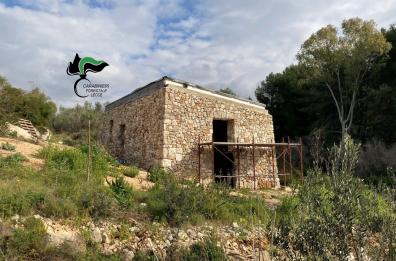 Salve, sequestrati due cantieri e denunciate dieci persone 