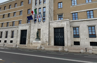 Puglia, la Regione cerca tra i fondi non spesi per coprire il buco della sanità: servono 81 milioni