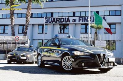 Taranto, la truffa del gasolio agricolo: chiesti 8 anni per Cicala, in affari con imprenditori lucani e clan campani