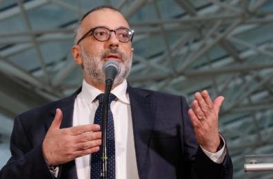 Il Papa nomina il medico salentino Luigi Carbone direttore Sanità e Igiene del Vaticano