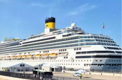 Taranto, al via la stagione crocieristica per lo scalo jonico: approdata oggi la prima nave