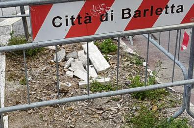 Barletta, «conche pericolose da ripristinare»: la protesta dei cittadini del rione Medaglie d’Oro