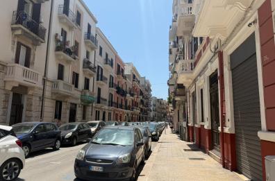 Bari, 21enne aggredito a Madonnella: arrestato un 22enne tunisino. La vittima non è grave