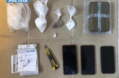 Supersano, in auto con mezzo chilo di eroina: tre persone in carcere